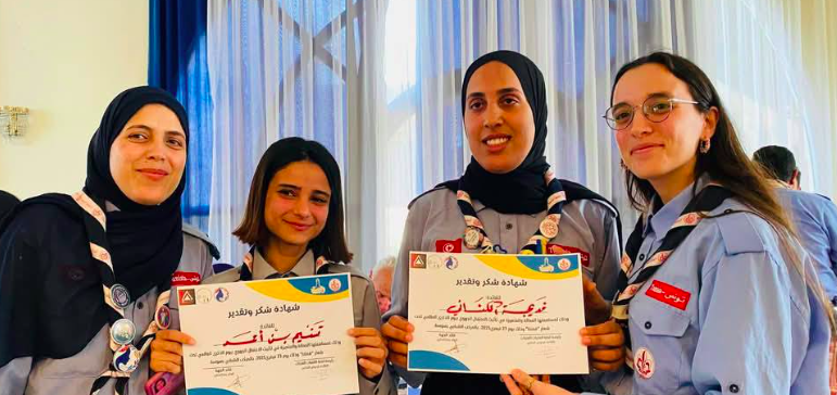 تكريم فرقة عزيزة عثمانة للمرشدات و فتيات فوج أكودة في الاحتفال الجهوي للكشافة التونسية